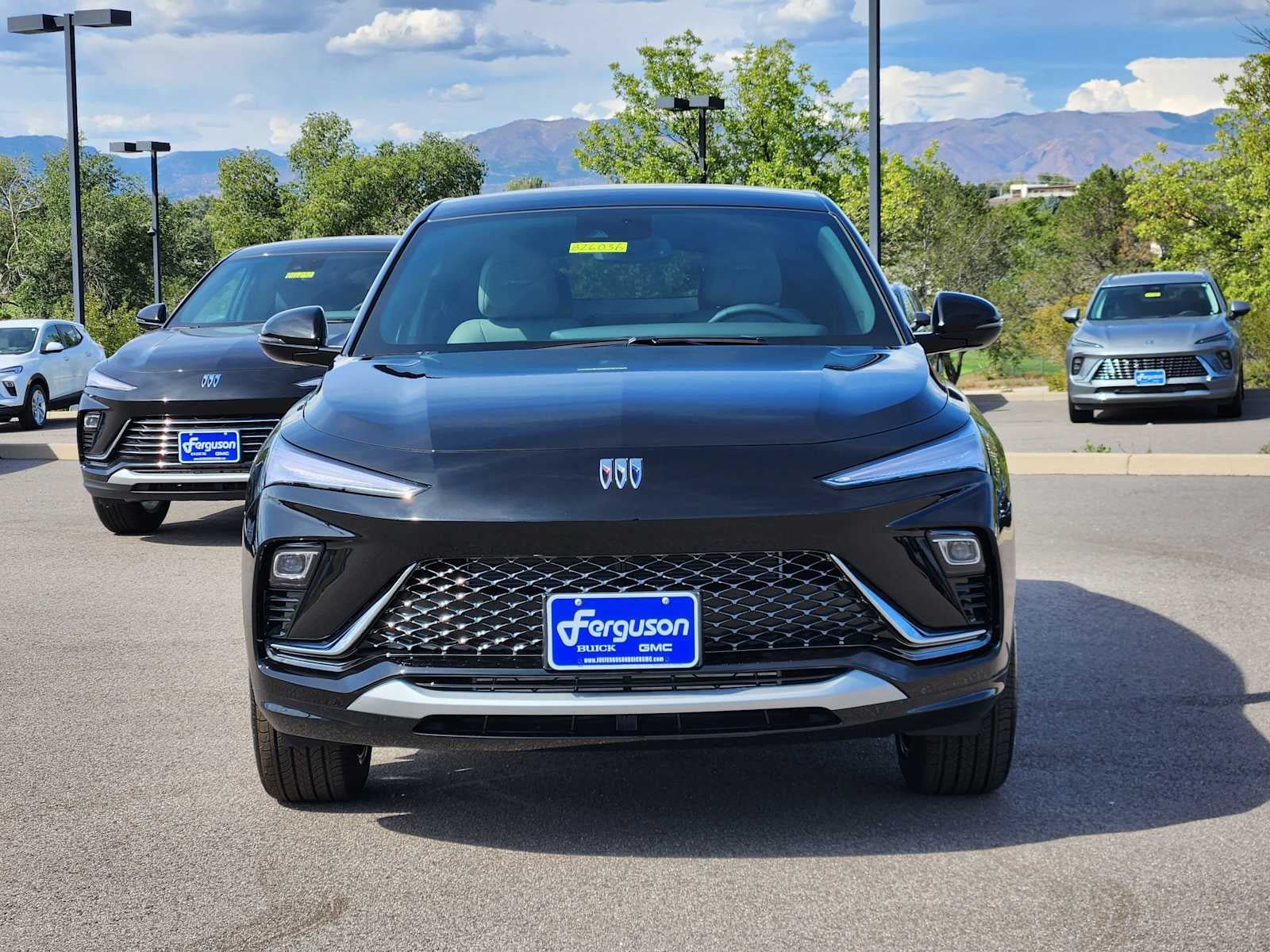 New 2026 Buick Envista Avenir FWD image 5