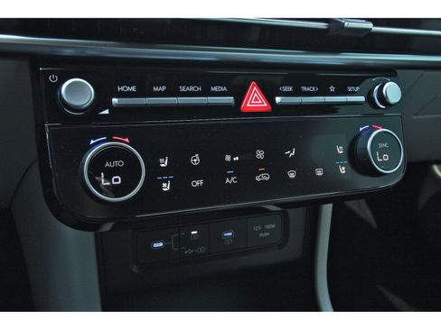 Used 2026 Hyundai Tucson Limited FWD image 29