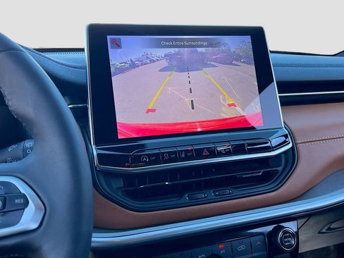 Certified 2025 Jeep Compass Limited w/ Elite Group image 14