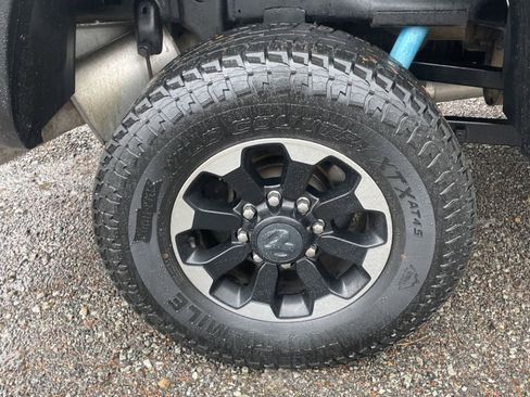 Used 2018 RAM 2500 Power Wagon image 34