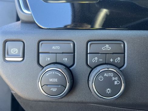 New 2026 Chevrolet Silverado 1500 LT image 16