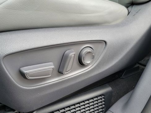 Certified 2021 Toyota Sienna XLE FWD image 16