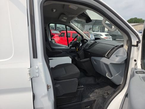 Used 2018 Ford Transit 150 130 Low Roof w/ Exterior Upgrade Package RWD image 14