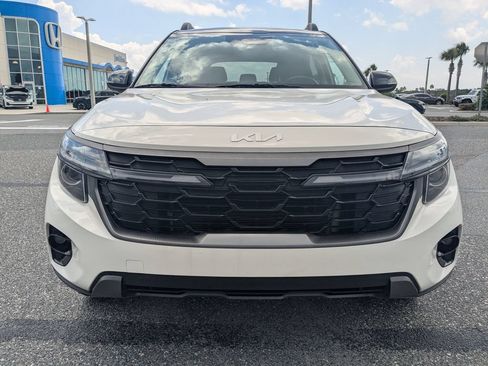 Used 2024 Kia Seltos X-Line AWD/4WD image 6
