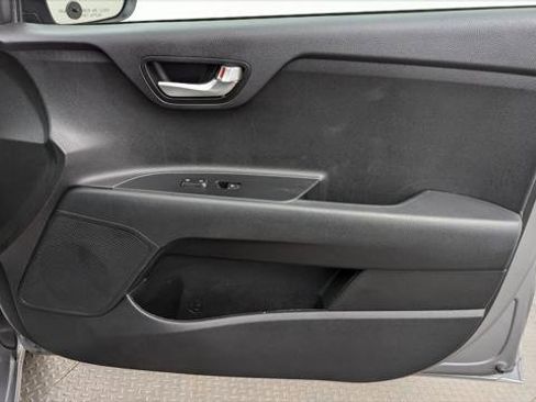 Used 2023 Kia Rio S image 21