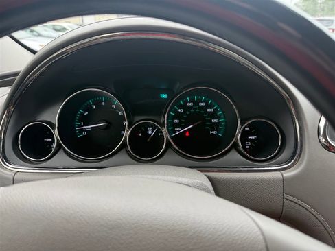Used 2014 Buick Enclave Leather image 16