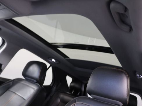 Used 2023 Chevrolet Equinox Premier AWD/4WD image 20