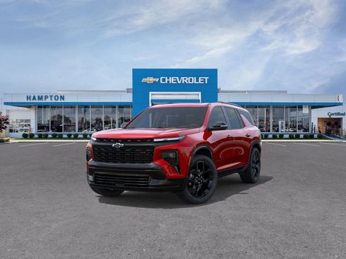New 2026 Chevrolet Traverse RS w/ LPO, Floor Liner Package FWD image 8