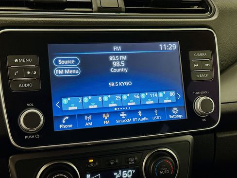 Used 2025 Nissan Leaf S FWD image 21