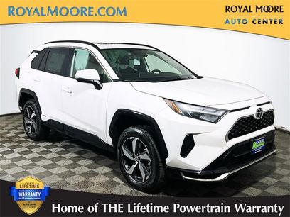 New 2025 Toyota RAV4 SE