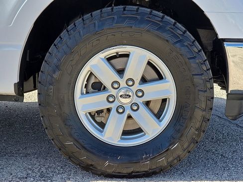 Used 2022 Ford F150 XL w/ Trailer Tow Package AWD/4WD image 8
