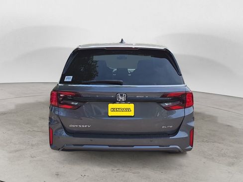 New 2026 Honda Odyssey Elite image 4