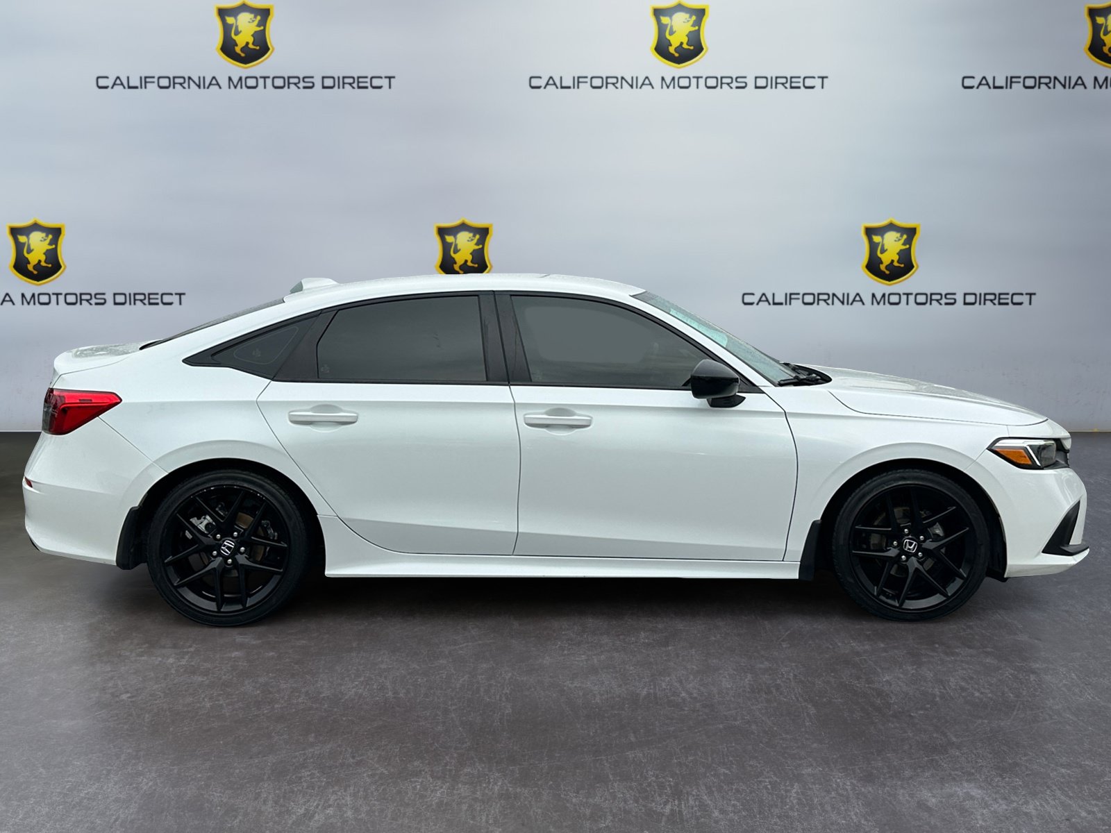 Used 2023 Honda Civic Sport image 6