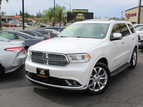 Used 2017 Dodge Durango Citadel w/ Premium Entertainment Group AWD/4WD image 41
