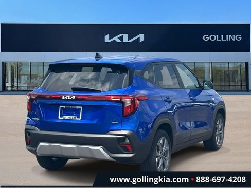 Certified 2024 Kia Seltos LX AWD/4WD image 3