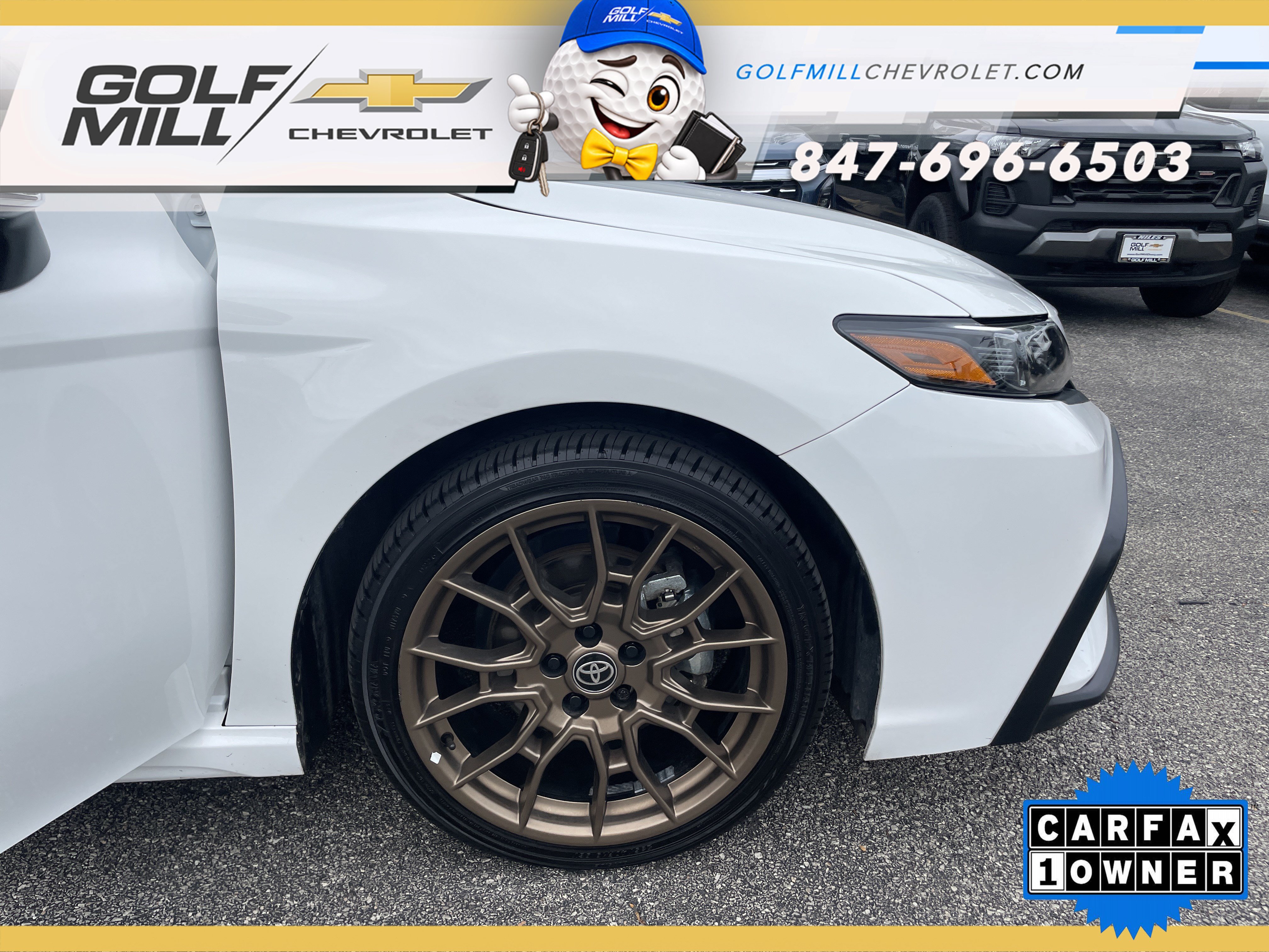 Used 2024 Toyota Camry SE w/ Convenience Package FWD image 34