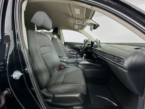 New 2026 Honda HR-V LX image 25