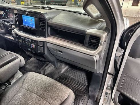 Certified 2025 Ford F250 XL w/ FX4 Off-Road Package AWD/4WD image 28