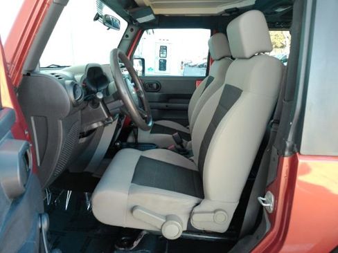Used 2009 Jeep Wrangler X image 11