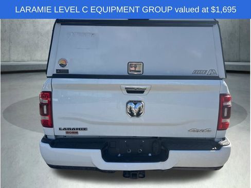 Used 2022 RAM 2500 Laramie AWD/4WD image 4