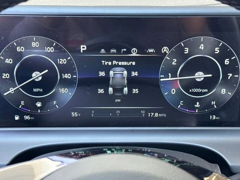 New 2026 Kia Seltos EX FWD image 25