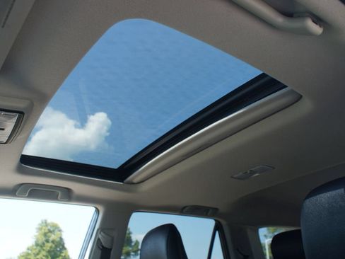 Used 2019 Toyota 4Runner Limited RWD image 6