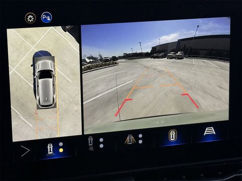 New 2026 Chevrolet Equinox LT w/ Convenience Package II image 15