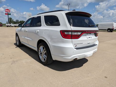 Used 2025 Dodge Durango GT AWD/4WD image 6