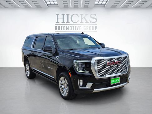 Used 2024 GMC Yukon XL Denali RWD image 3