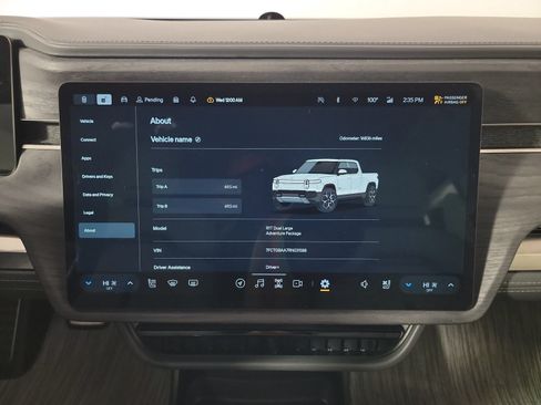 Used 2024 Rivian R1T Adventure Dual AWD/4WD image 27