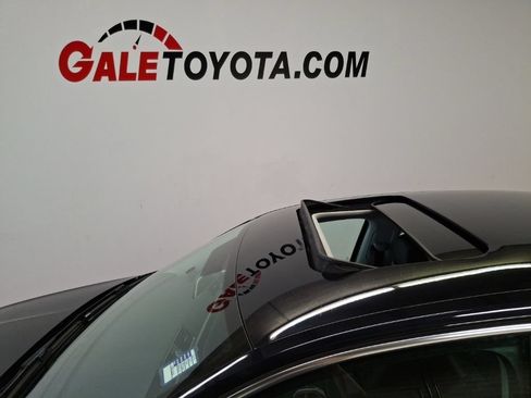 Used 2017 Volkswagen Passat 1.8T SE FWD image 8