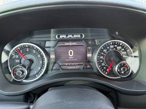 Used 2020 RAM 1500 Laramie AWD/4WD image 24