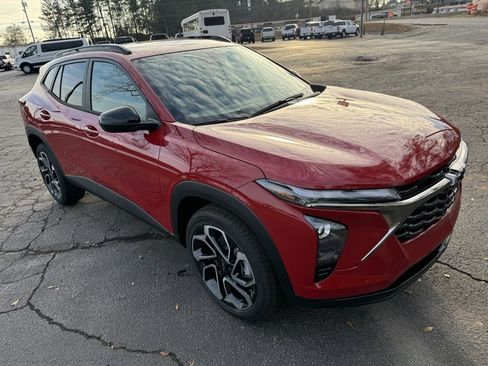 New 2026 Chevrolet Trax RS w/ Driver Confidence Package image 10