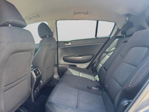 Used 2019 Kia Sportage LX image 28