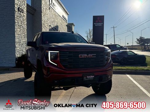 Used 2023 GMC Sierra 1500 Elevation w/ X31 Off-Road Package image 1