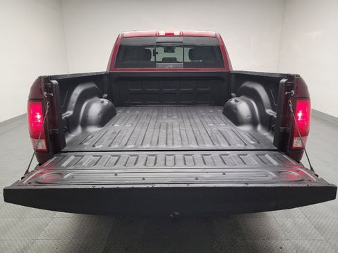 Used 2019 RAM 1500 Classic SLT AWD/4WD image 29