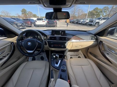 Used 2015 BMW 328i xDrive Sedan w/ Driver Assistance Package image 18