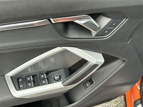 Used 2021 Audi Q3 2.0T Premium w/ Convenience Package image 16