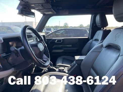 Used 2023 Ford Bronco Black Diamond w/ Sasquatch Package AWD/4WD image 6