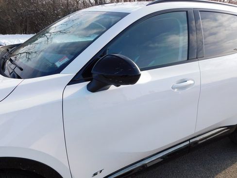 Certified 2025 Buick Envision Sport Touring image 11