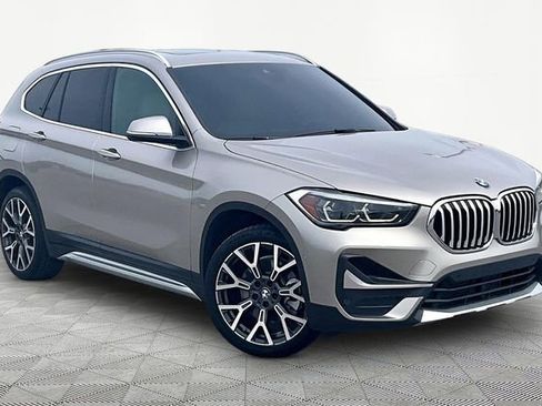 Used 2021 BMW X1 sDrive28i w/ Premium Package FWD image 11