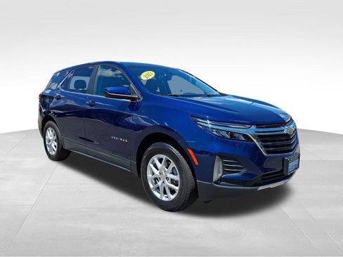 Used 2023 Chevrolet Equinox LT AWD/4WD image 1