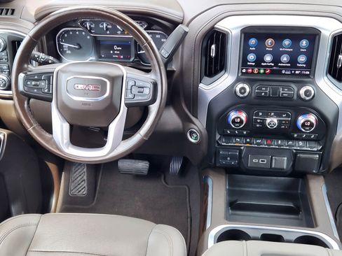 Used 2021 GMC Sierra 1500 SLT AWD/4WD image 9