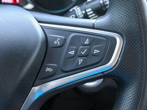 Used 2022 Chevrolet Equinox LT FWD image 20