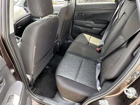 Used 2020 Mitsubishi Outlander Sport SE AWD/4WD image 13