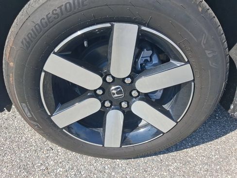 Used 2025 Honda Prologue Touring image 18