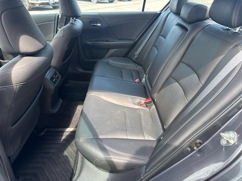 Used 2017 Honda Accord EX-L image 28
