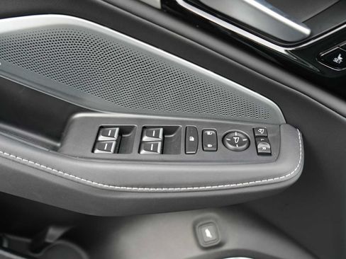 Certified 2026 Acura MDX SH-AWD w/ Technology Package image 17