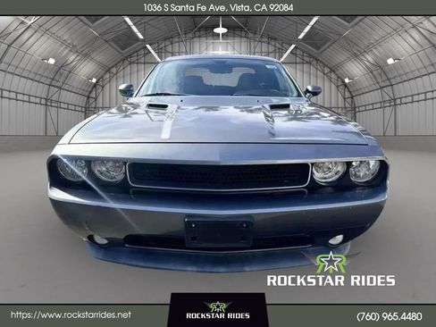 Used 2011 Dodge Challenger RWD image 22