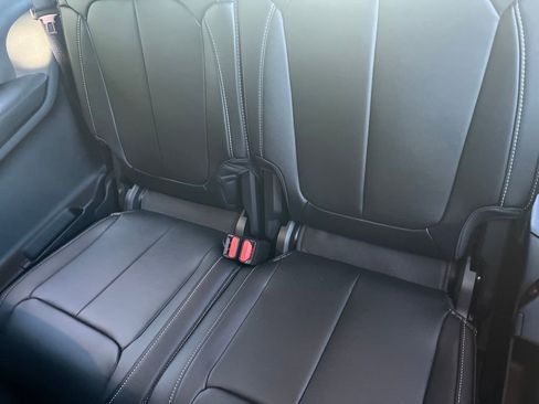 New 2025 Jeep Grand Cherokee L Limited w/ Black Appearance Package image 24